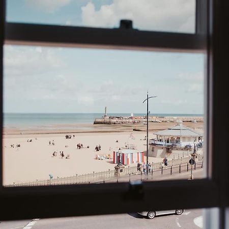 The Sunset Apartment - Margate Beach - By Goldex Coastal Breaks Extérieur photo
