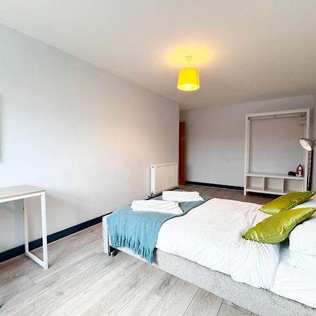 The Sunset Apartment - Margate Beach - By Goldex Coastal Breaks Extérieur photo