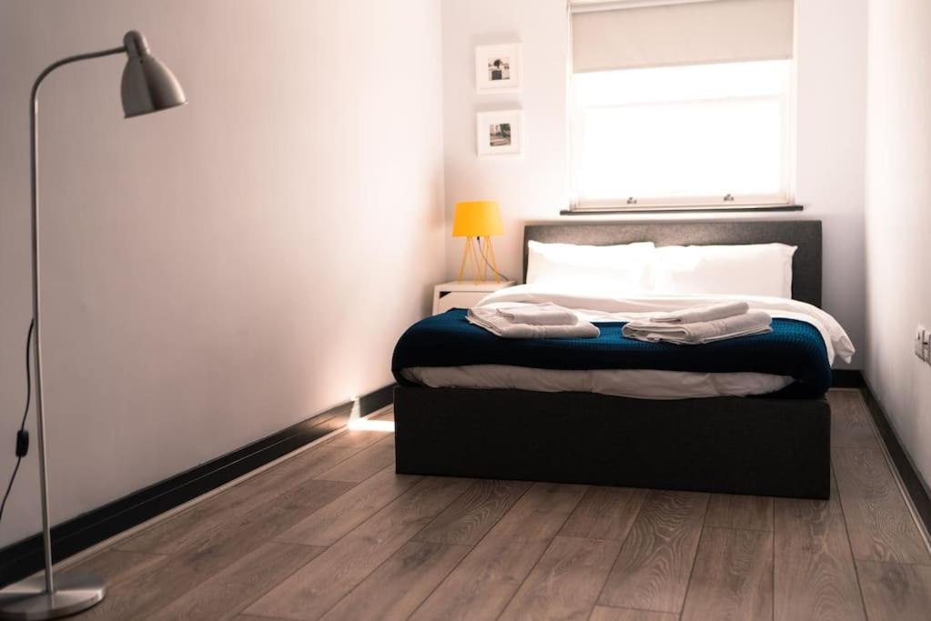 The Sunset Apartment - Margate Beach - By Goldex Coastal Breaks Extérieur photo