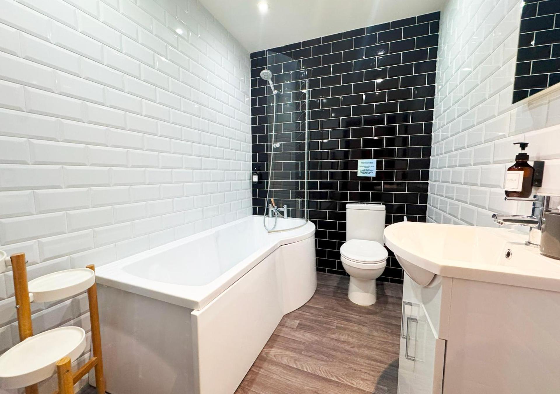 The Sunset Apartment - Margate Beach - By Goldex Coastal Breaks Extérieur photo